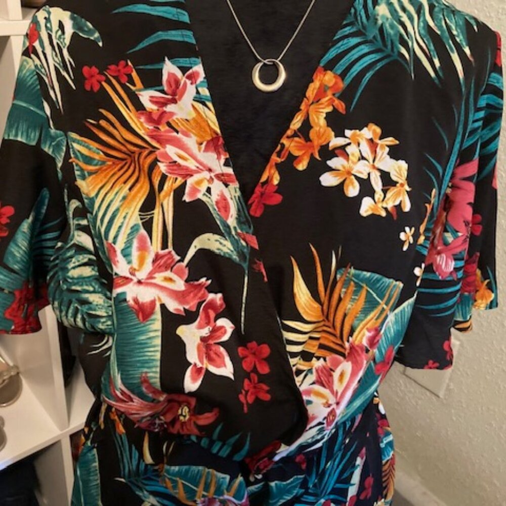 Floral Print Midi Dress - Picture 2 of 4